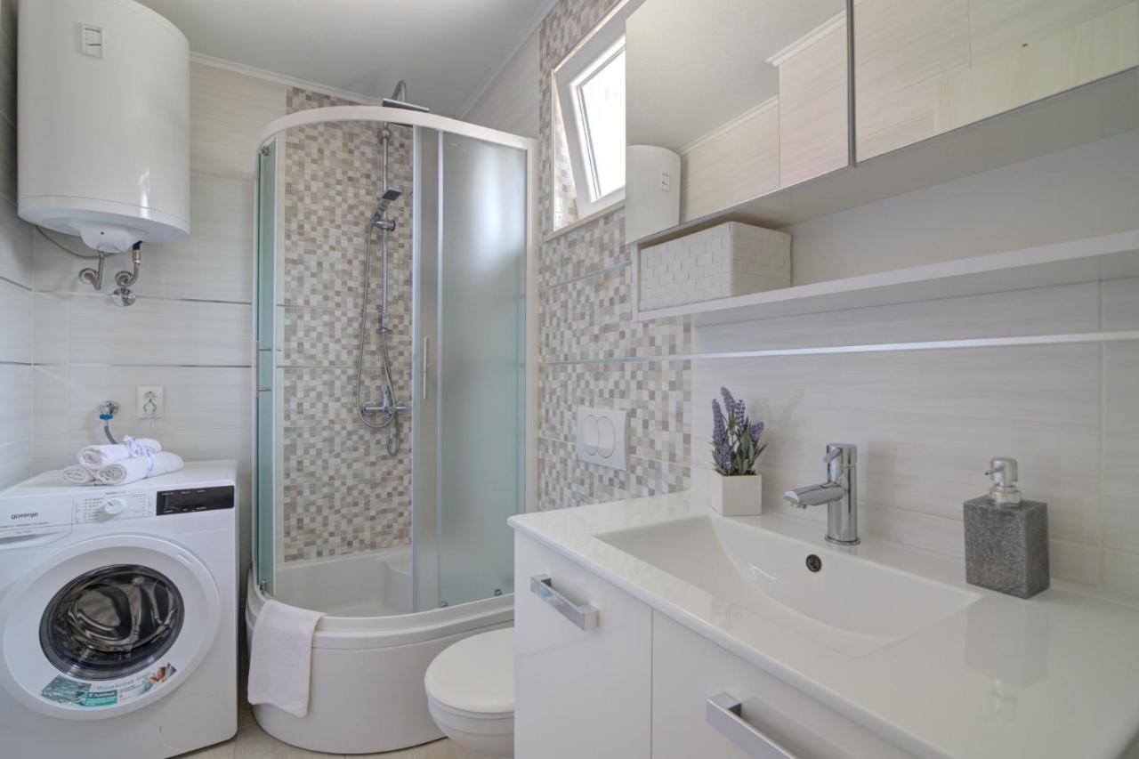 Apartman Luka Sveti Juraj Esterno foto